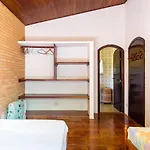 Casa pé na areia Praia do Prumirim